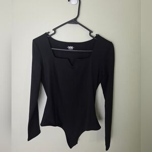 Women’s Black Long-Sleeve Square Neck Thong Bodysuit